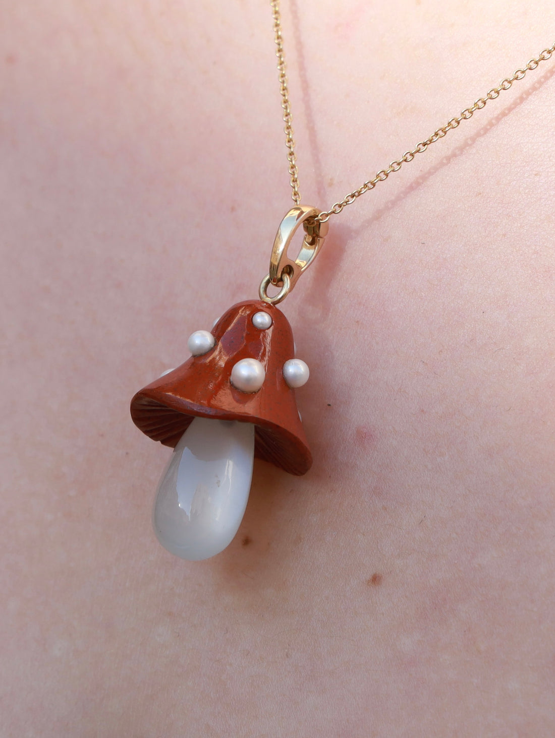 The Toadstool pendant
