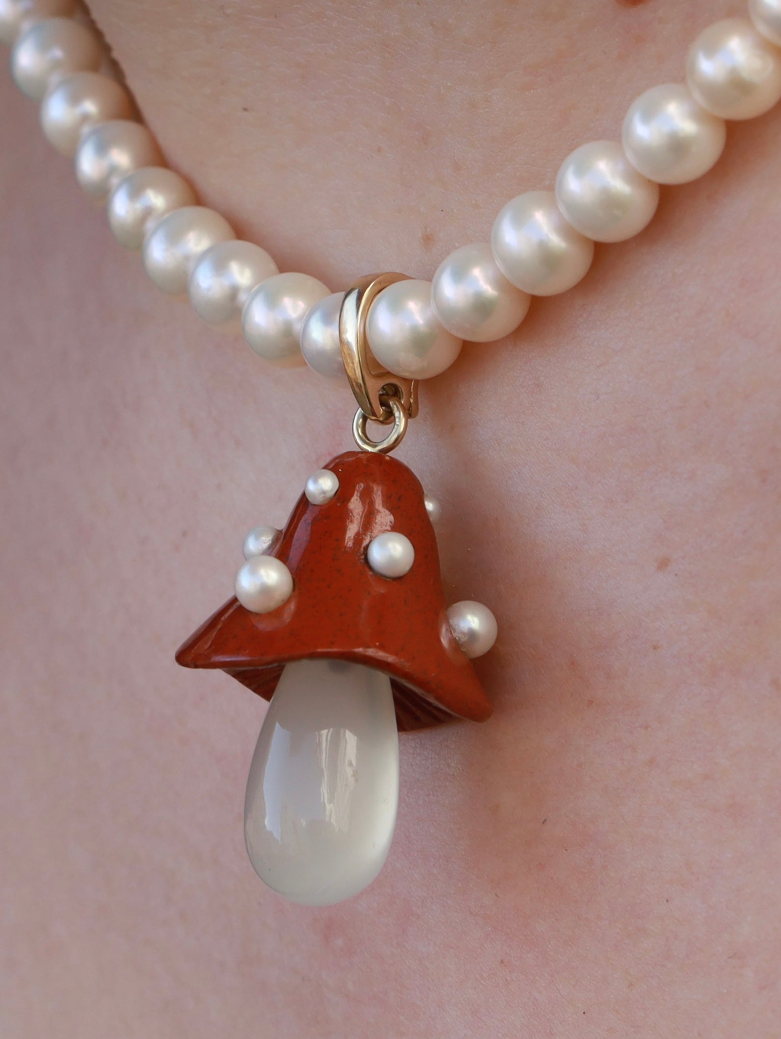 The Toadstool pendant