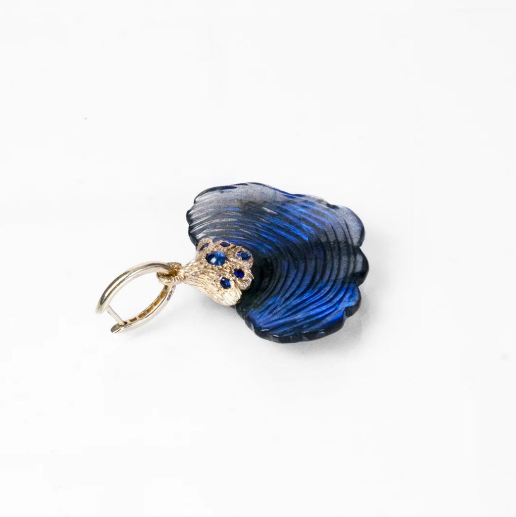 Reishi Labradorite Earrings in 14k gold