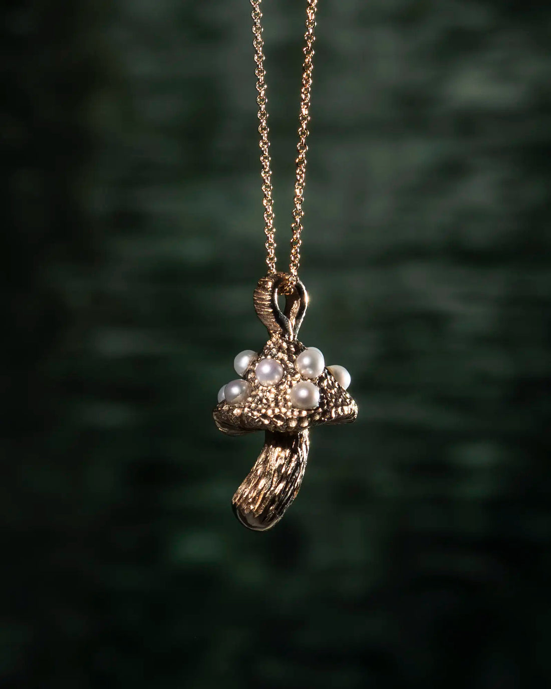 Mushroom Gold necklace featuring pearls in 14K gold